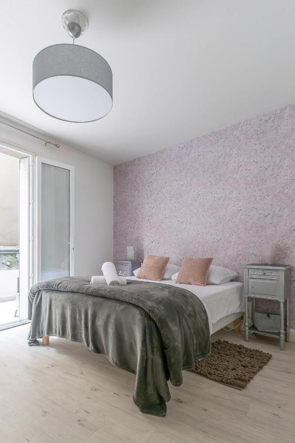 Le Dejoux - Appartement Avec Terrasse En Centre Ville Виши Экстерьер фото