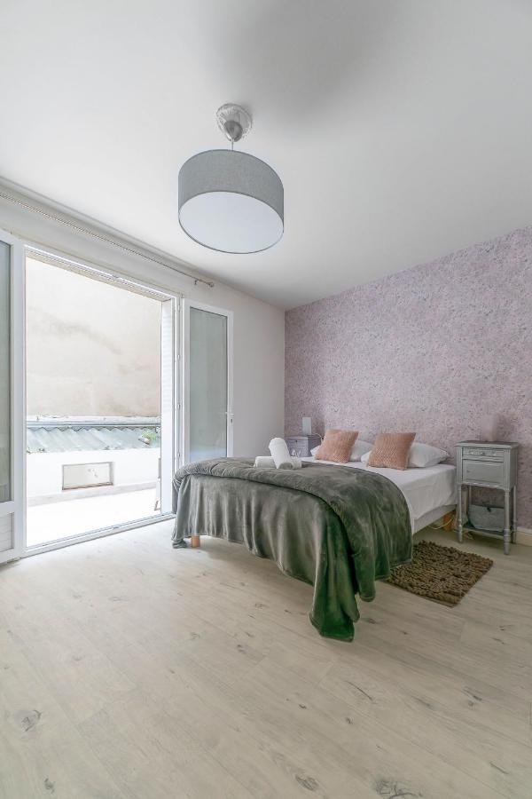 Le Dejoux - Appartement Avec Terrasse En Centre Ville Виши Экстерьер фото