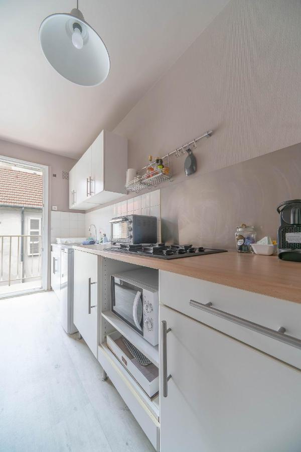 Le Dejoux - Appartement Avec Terrasse En Centre Ville Виши Экстерьер фото