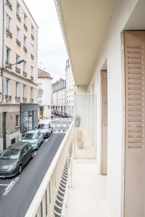 Le Dejoux - Appartement Avec Terrasse En Centre Ville Виши Экстерьер фото