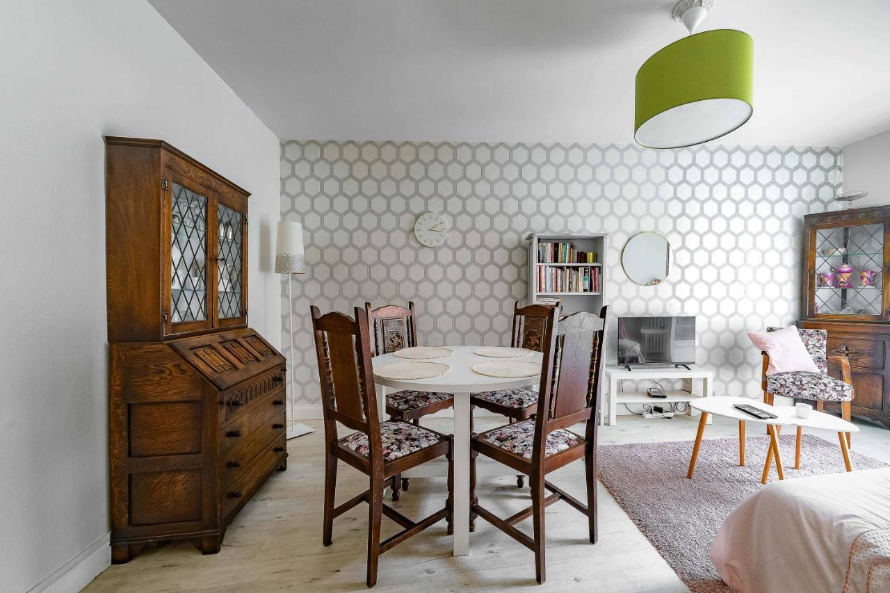 Le Dejoux - Appartement Avec Terrasse En Centre Ville Виши Экстерьер фото